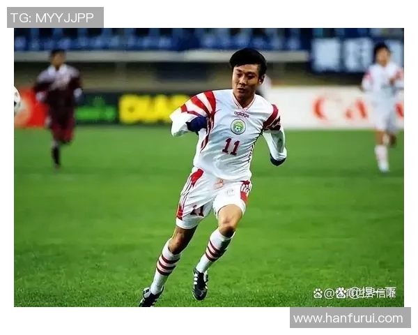 足球巨星引领新时代风潮 技巧与力量的完美融合展现辉煌足球传奇